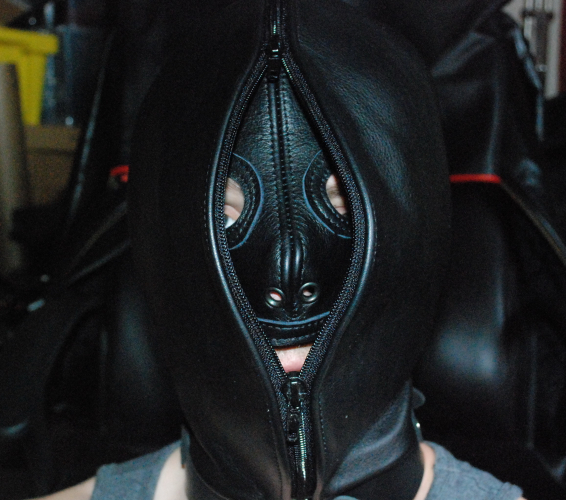 Maske N°2401